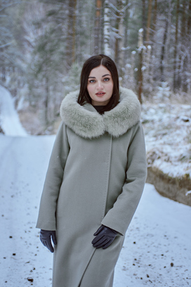 Пальто зимнее